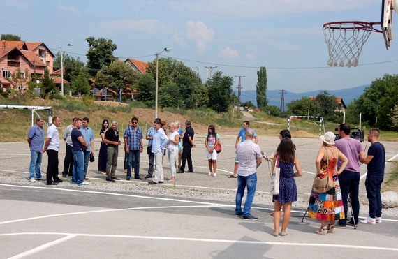 РЕКОНСТРУКЦИЈА СПОРТСКИХ ТЕРЕНА У СУВОМ ДОЛУ