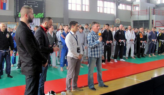 НЕОПХОДНО ОДРЖАВАТИ КАНАЛЕ ЗА ОДВОД ОТПАДНИХ ВОДА
